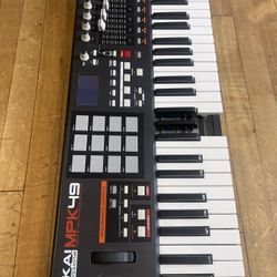 Akai MPK 49