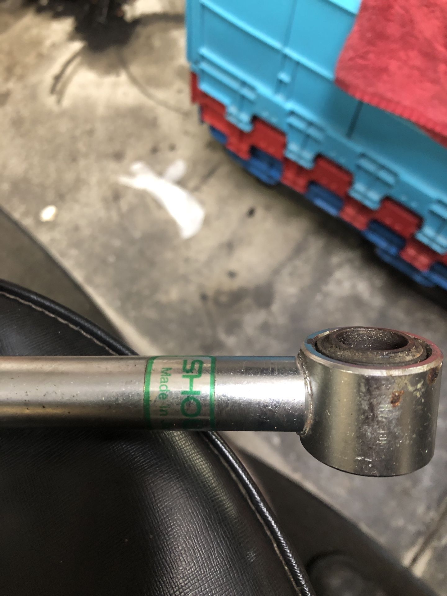 Harley-Davidson Showa Gas Shocks