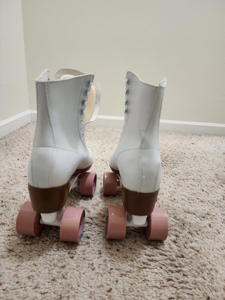 Size 8 Skates