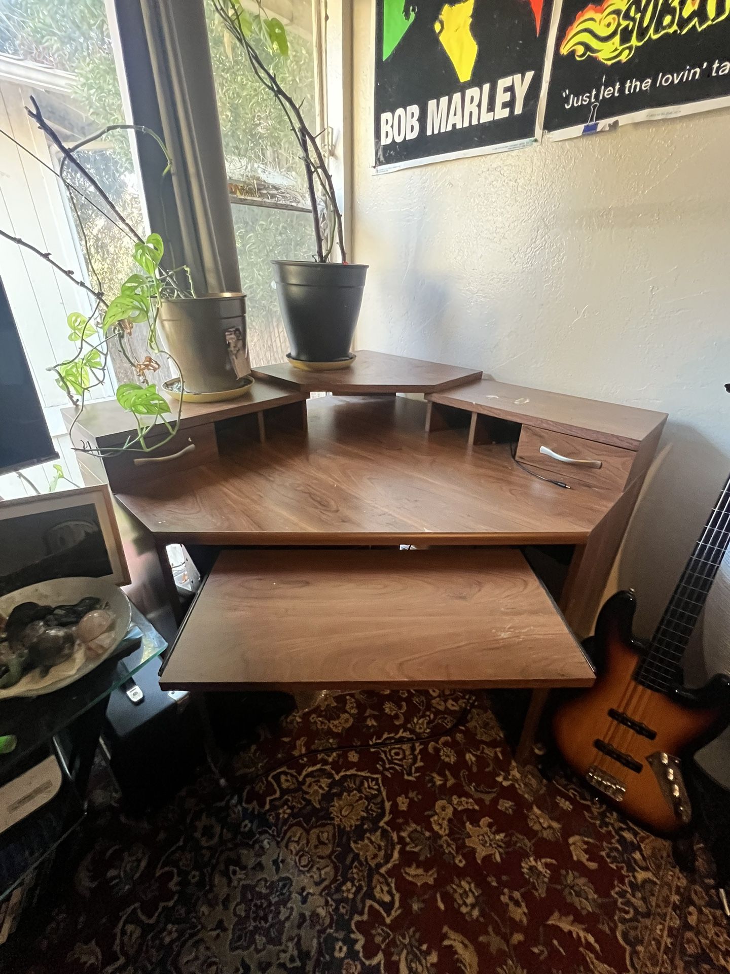 Corner Studio desk