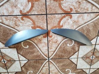 05-06 Nissan Altima Headlight Eyelids