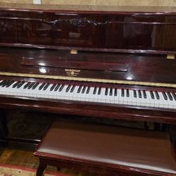 Hardman Upright Piano Studio E03256