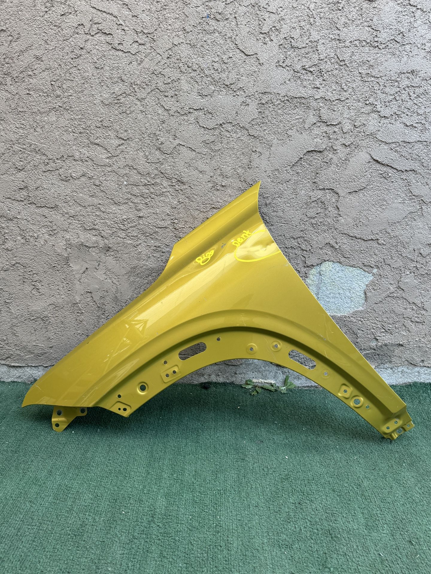2024-2025 CHEVEROLET TRAX FRONT LEFT DRIVER FENDER PANEL OEM