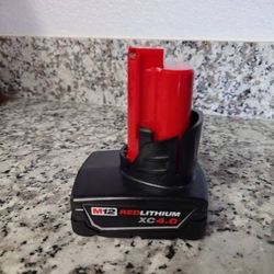 Milwaukee M12 4Ah Battery 