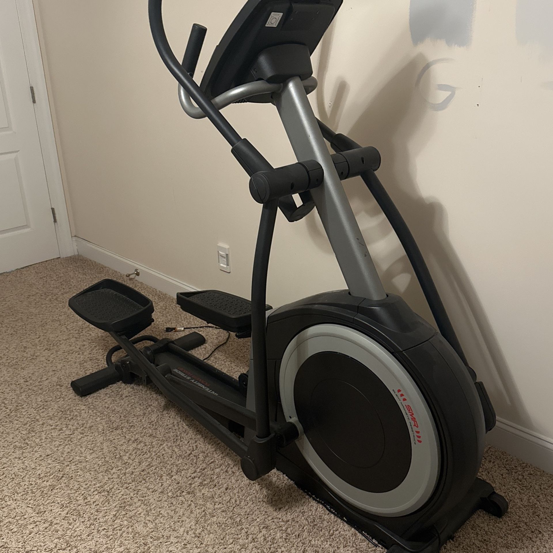 Pro-Form Carbon E7 Elliptical
