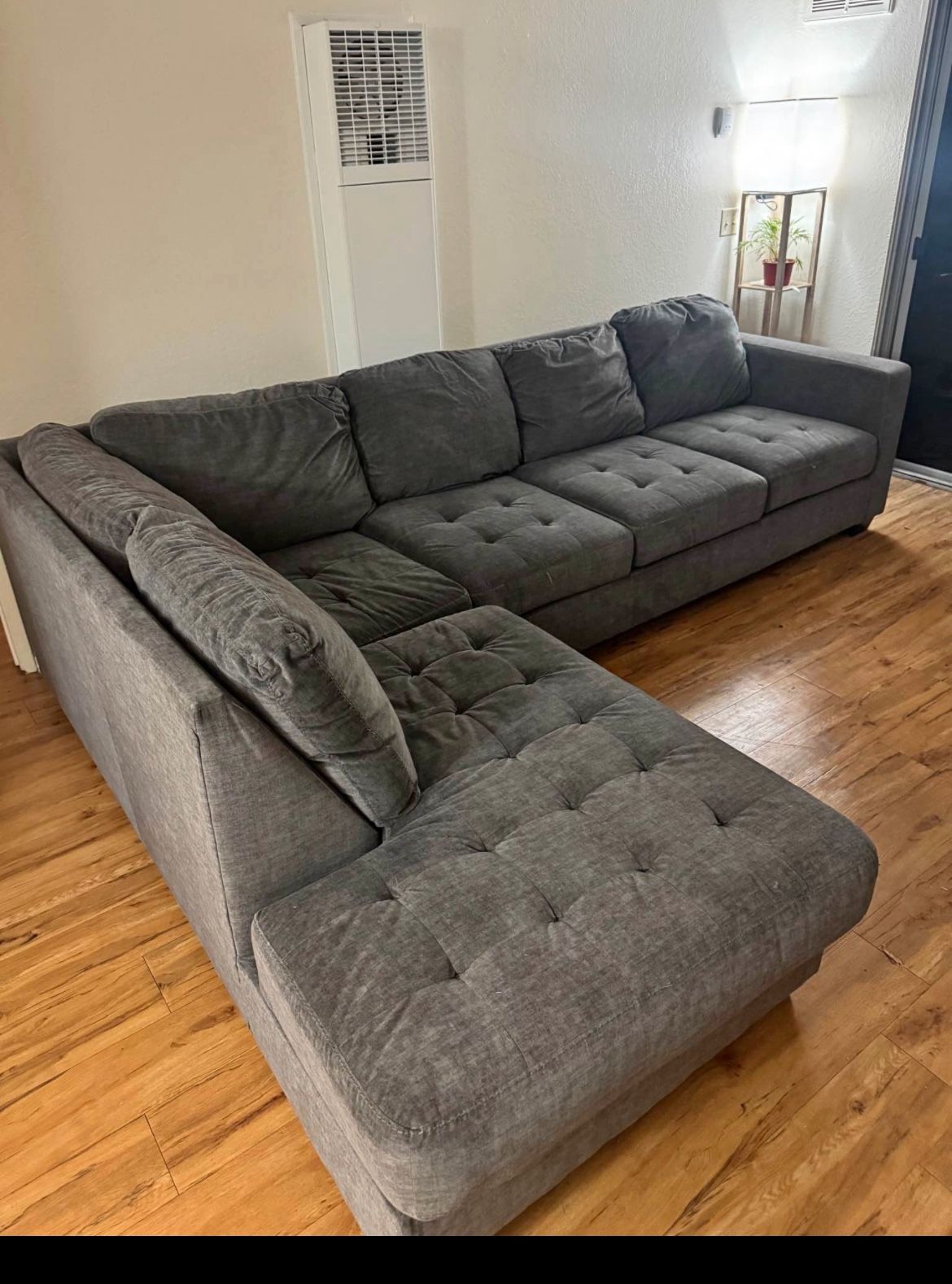 FREE Delivery! Grey Sectional Couch L Shape