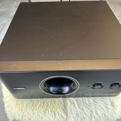 Yamaha Powered Subwoofer 