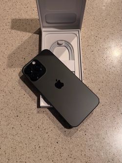 iPhone 15 pro max 256GB Unlocked