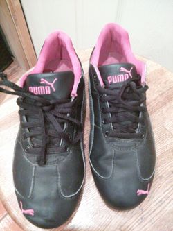 Puma ladies shoes 6.5