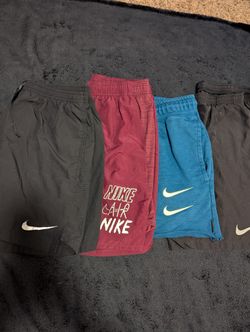 SMALL NIKE SHORTS