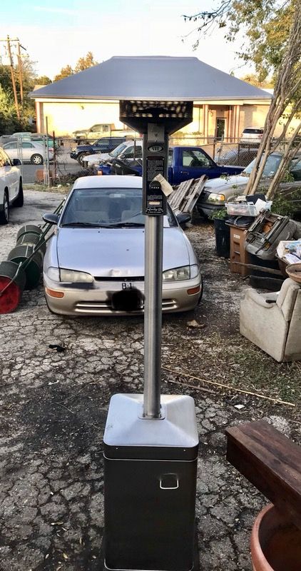 Infinity Glo Commercial Grade Patio Heater with Tank Included. Warm!!! for  Sale in Austin, TX - OfferUp
