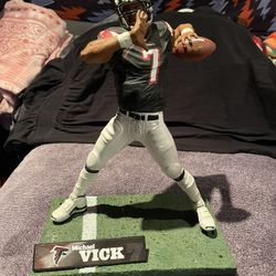 Michael Vick Memorabilia Statue 