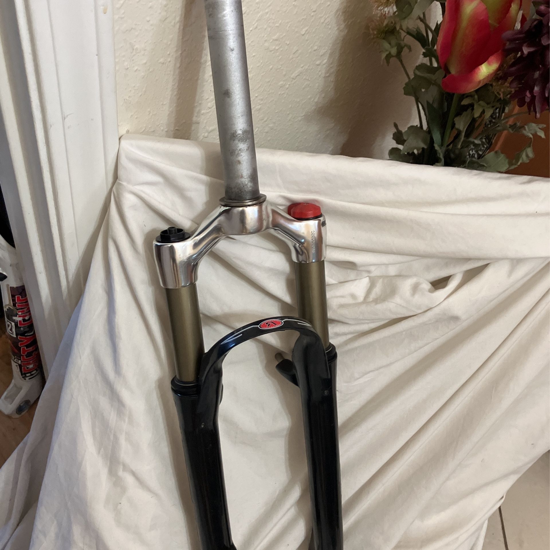 26” Manitou Skareb Fork 80mm Travel for Sale in Orange, CA - OfferUp