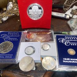 One silver gilded Donald Trump with CLA some other silver and plated gold nickel