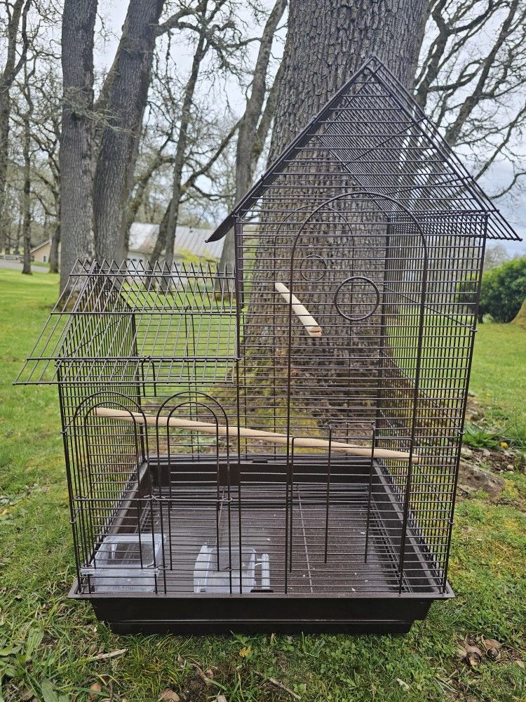 Medium Sized Bird Cage Or Garden Decor 35.00 Obo