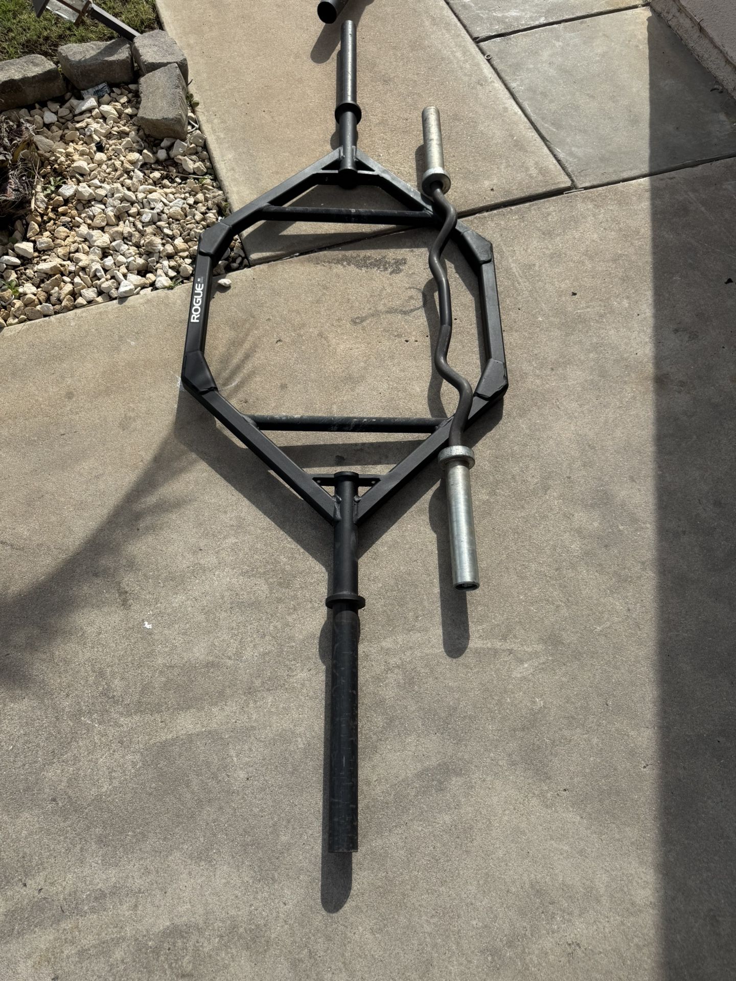 ROGUE TB-1 TRAP BAR 2.0 and ROGUE CURL BAR 30lbs for Olympic weights