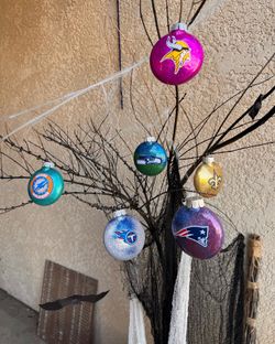NFL Ornaments $7 Ea Or 6x $30
