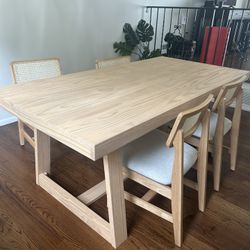 Dinning table For 6  (on its Own Or With Chairs) 