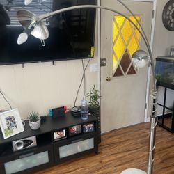 floor lamp