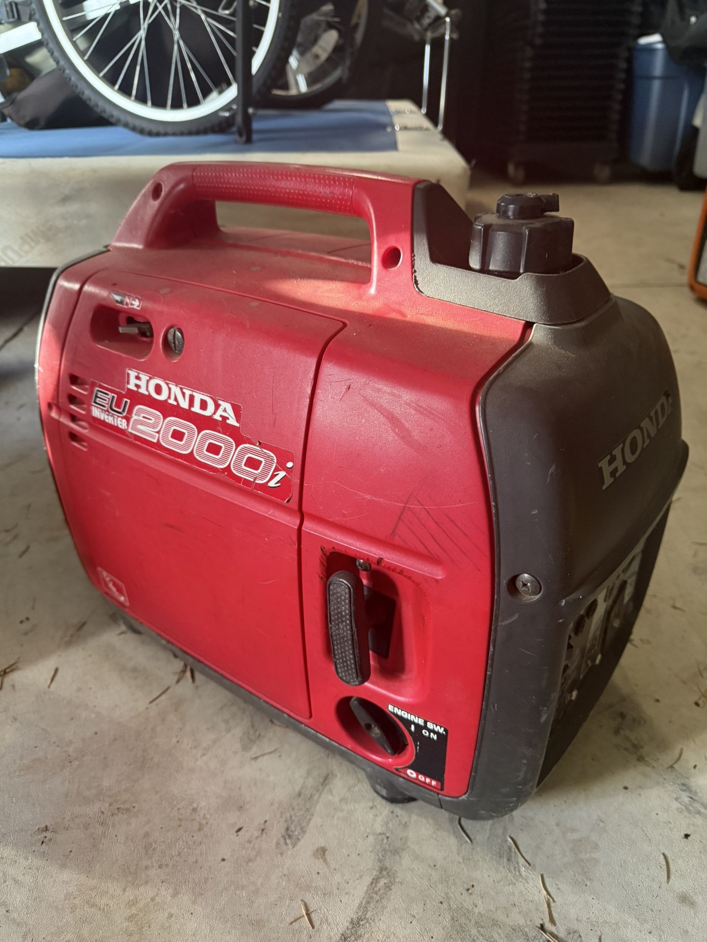 Honda EU2000i Generator