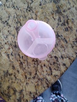 Formula Travel Container 