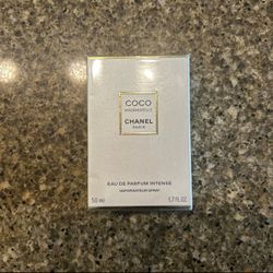 Chanel Coco Mademoiselle Eau de Parfum Intense