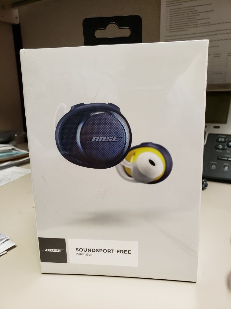 Bose SoundSport Free wireless headphones