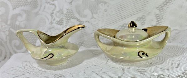 Vintage Pearl China Co Creamer and Sugar Bowl With Lid  dish kitchen dining
