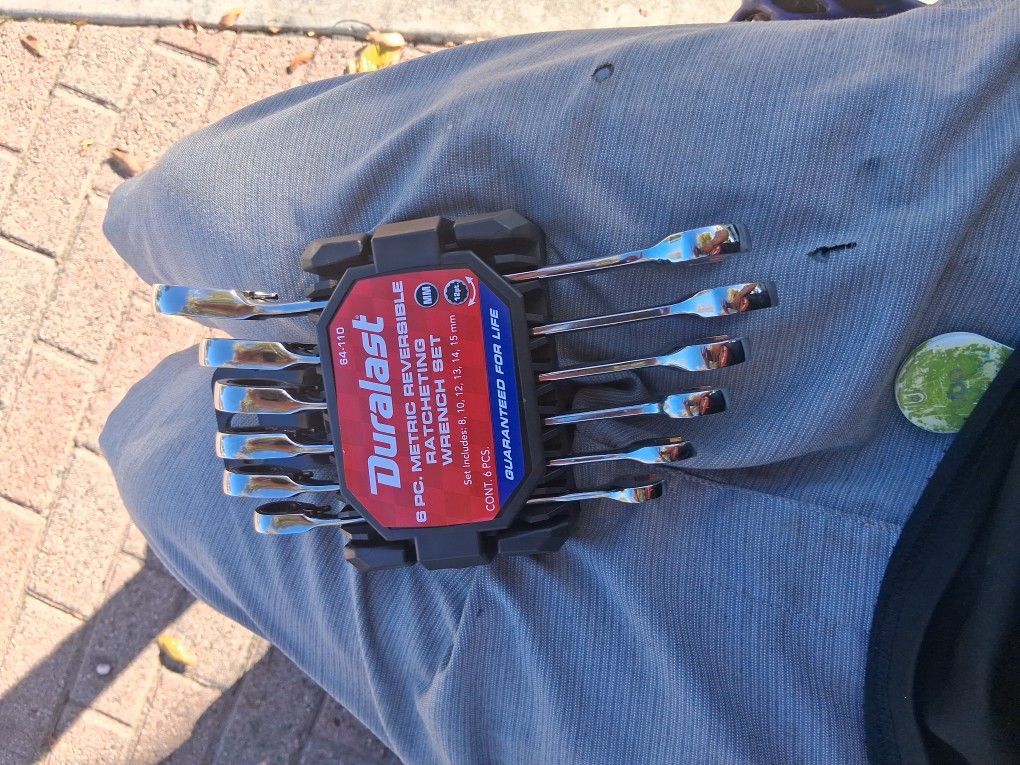 Metric Reversible Ratcheting Wrench Set