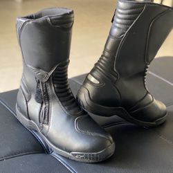 ALPINESTART BLACK BOOT US 8 Size 🏍