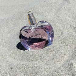 Vera Wang Perfume
