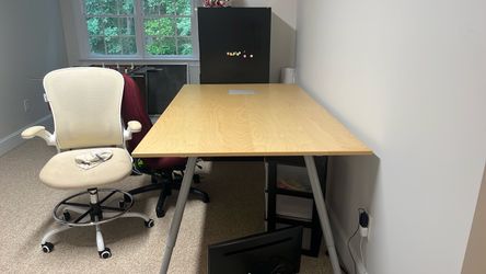 Large table