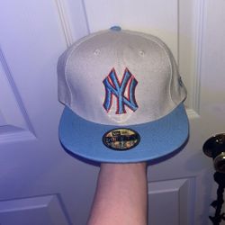 NY Yankees Hat Size 7 1/2