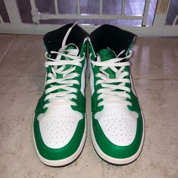 Jordan 1 Mid Lucky Green