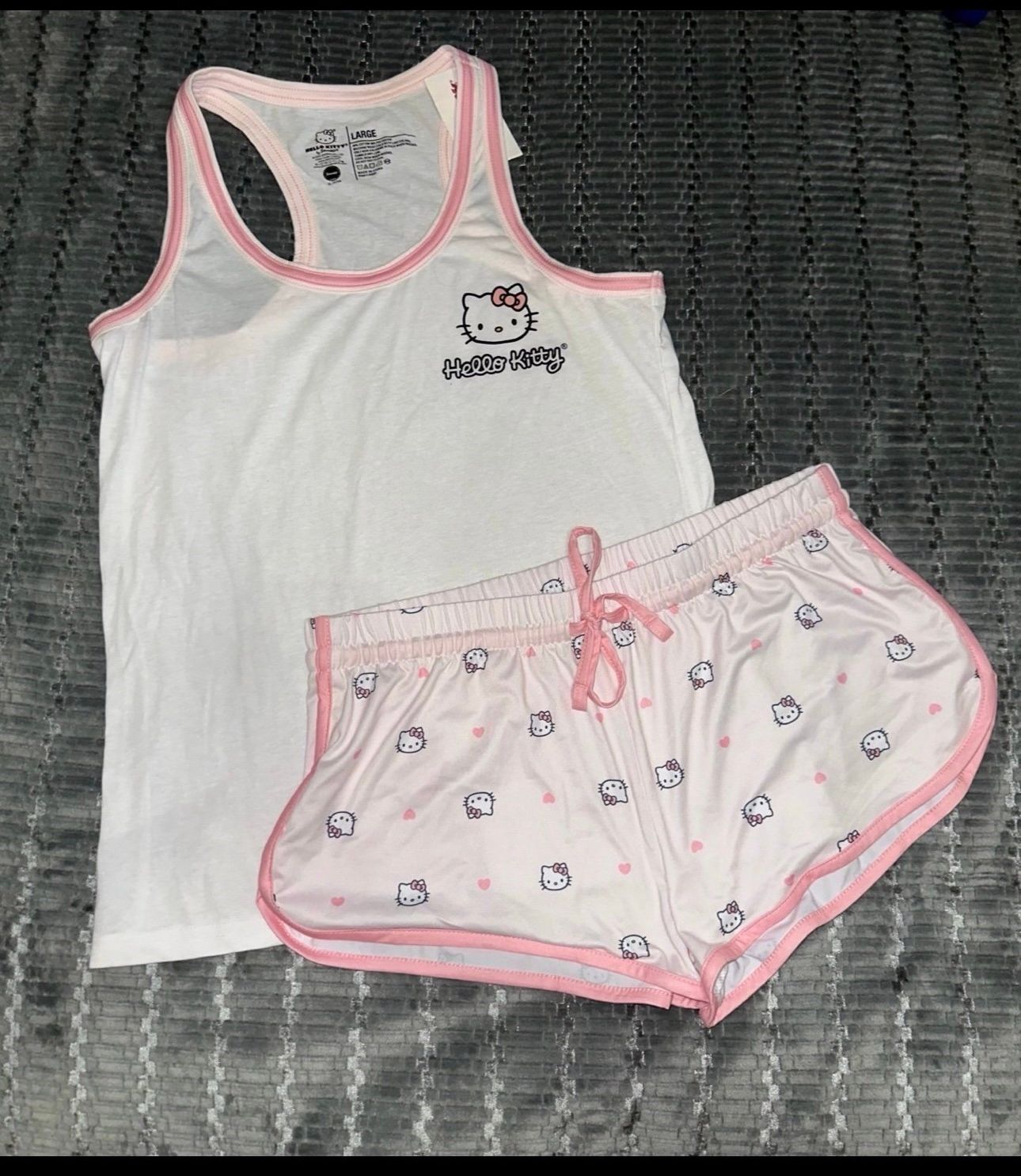 Hello Kitty Sleepwear