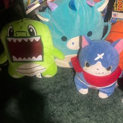 Stuffed Animals In Very Good Condition 