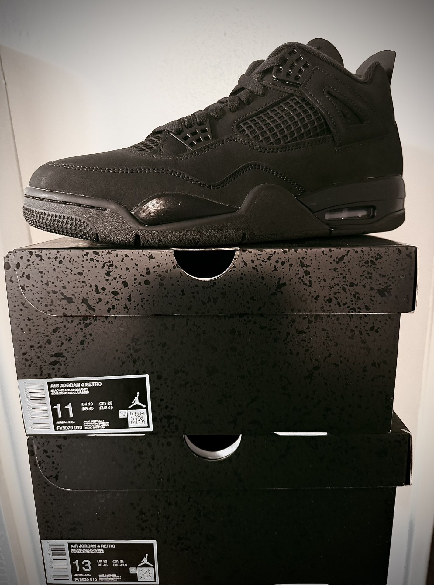 Air Jordan Retro 4 “Black Cat” 11 And 13 DS
