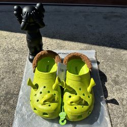 Crocs x Dreamworks Shrek Classic Clog Size 11 Men