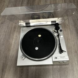 Vintage Realistic LAB – 430 Direct Drive Turntable