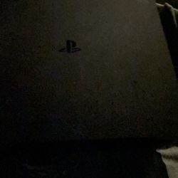 Ps4 Council Cords And Assorted Video Games