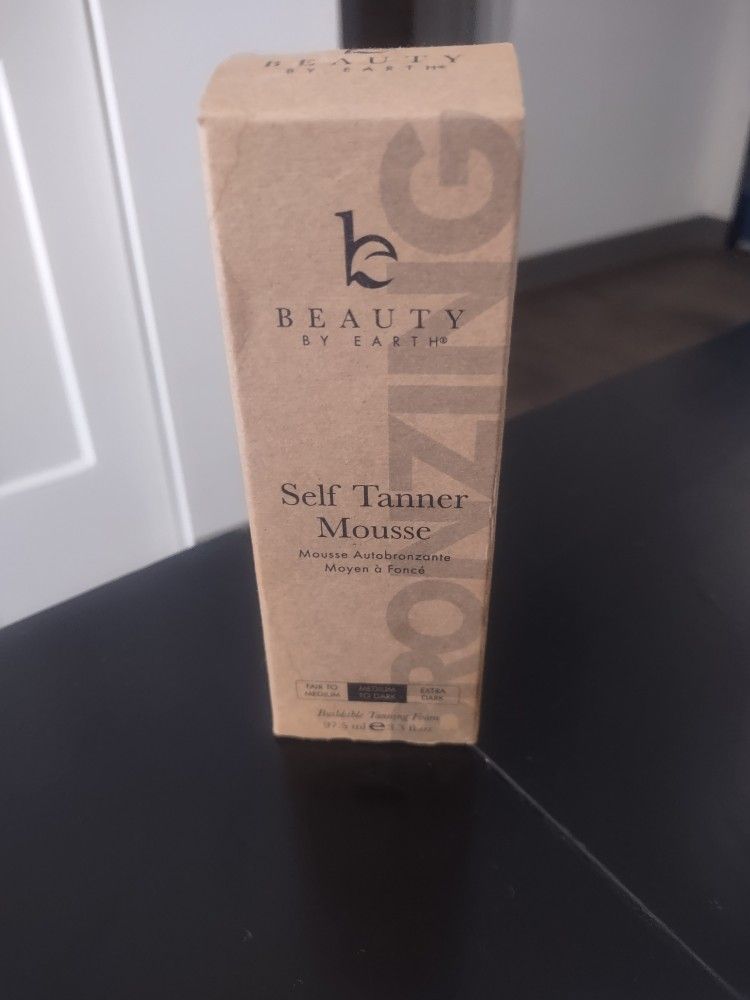 New Unopened Natural Organic Self Tanner