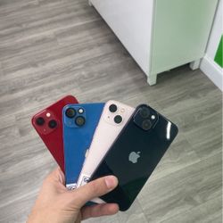iPhone 13 128GB Factory Unlocked 