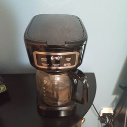Coffee pot