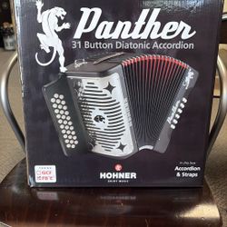 HOHNER Panther accordion   In G.   