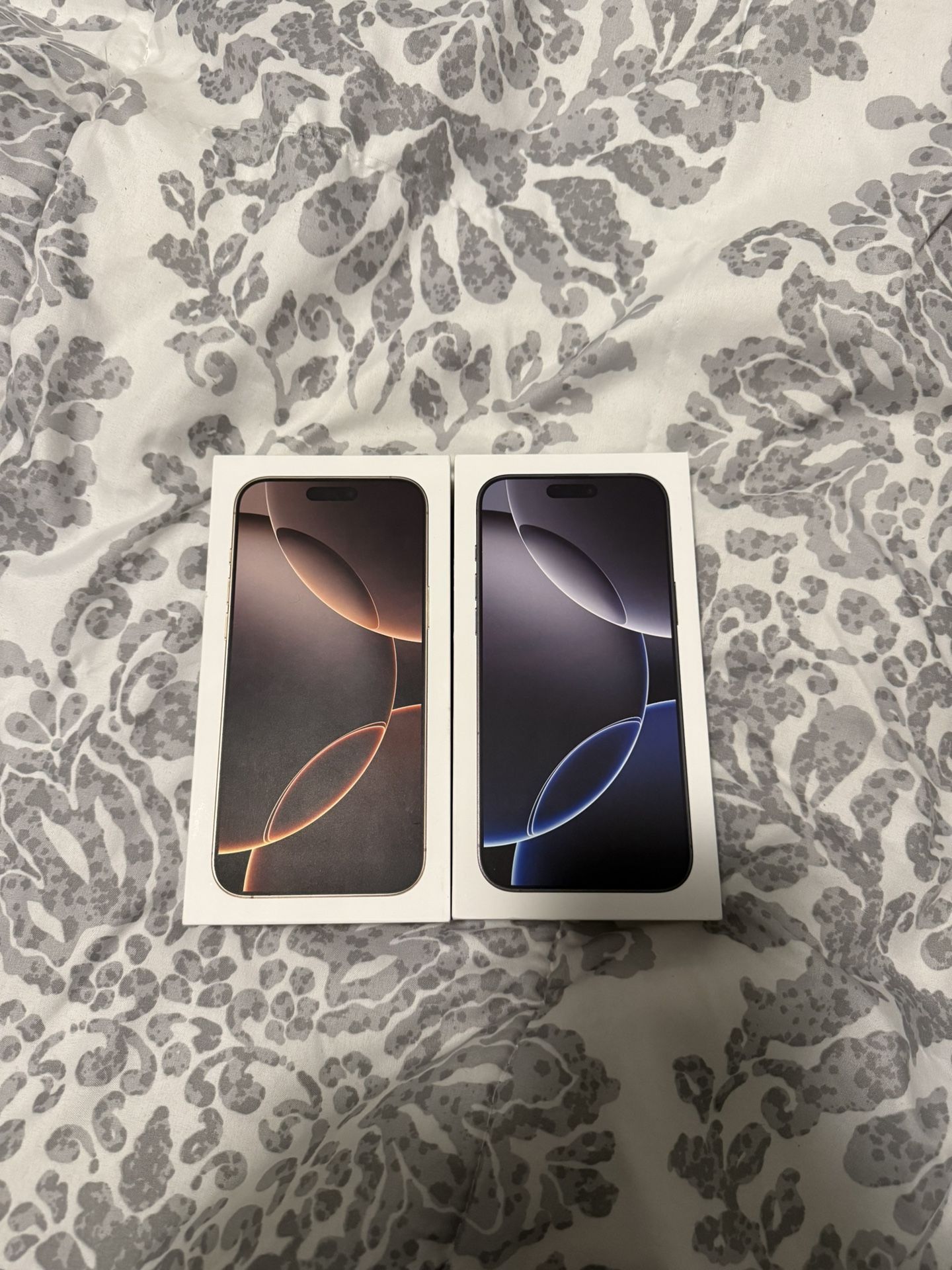 Black iPhone 16 Pro Max
