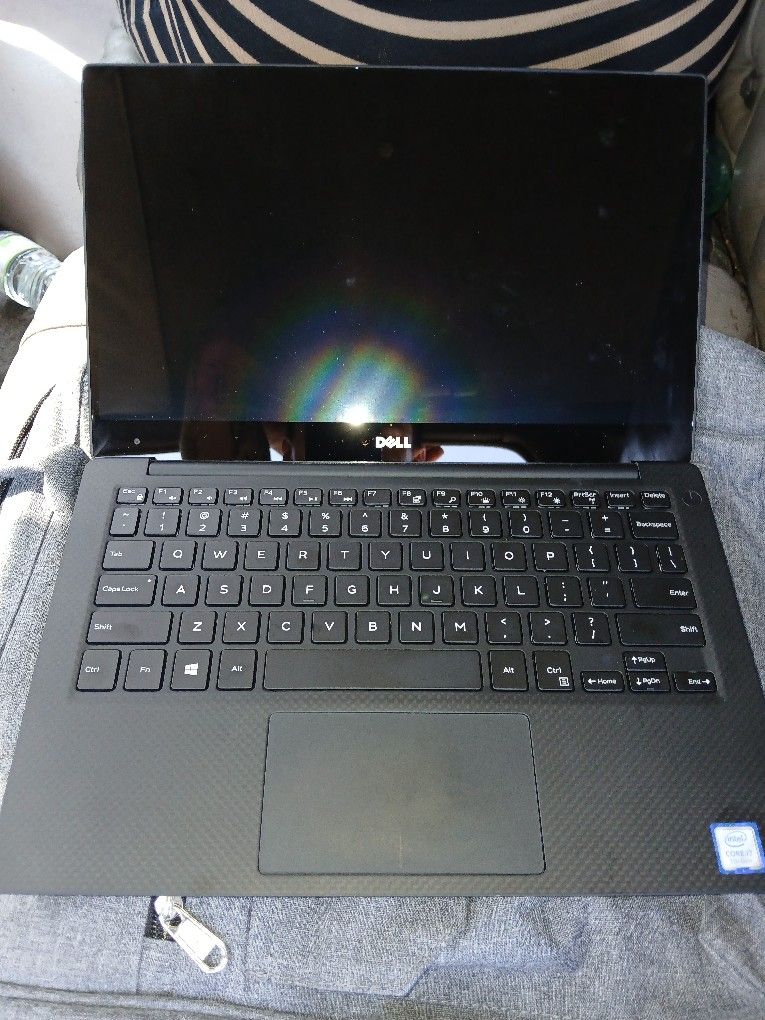 Dell Touch Screen Laptop Corei7 7th Generation