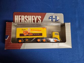 AHL HERSHEYS Collection REESES Die Cast Truck 1:64 1991