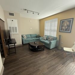 $250 Beautiful couch and loveseat looking for home
