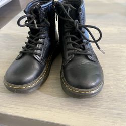 Dr Marten Kid Boots