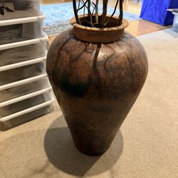 Standing Vase (28” Tall)